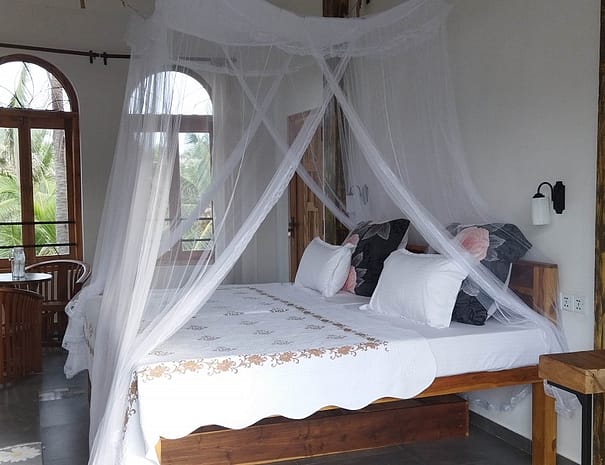 Honeymoon suite with seating